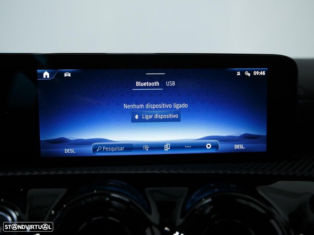 Mercedes-Benz A 250 e - 33