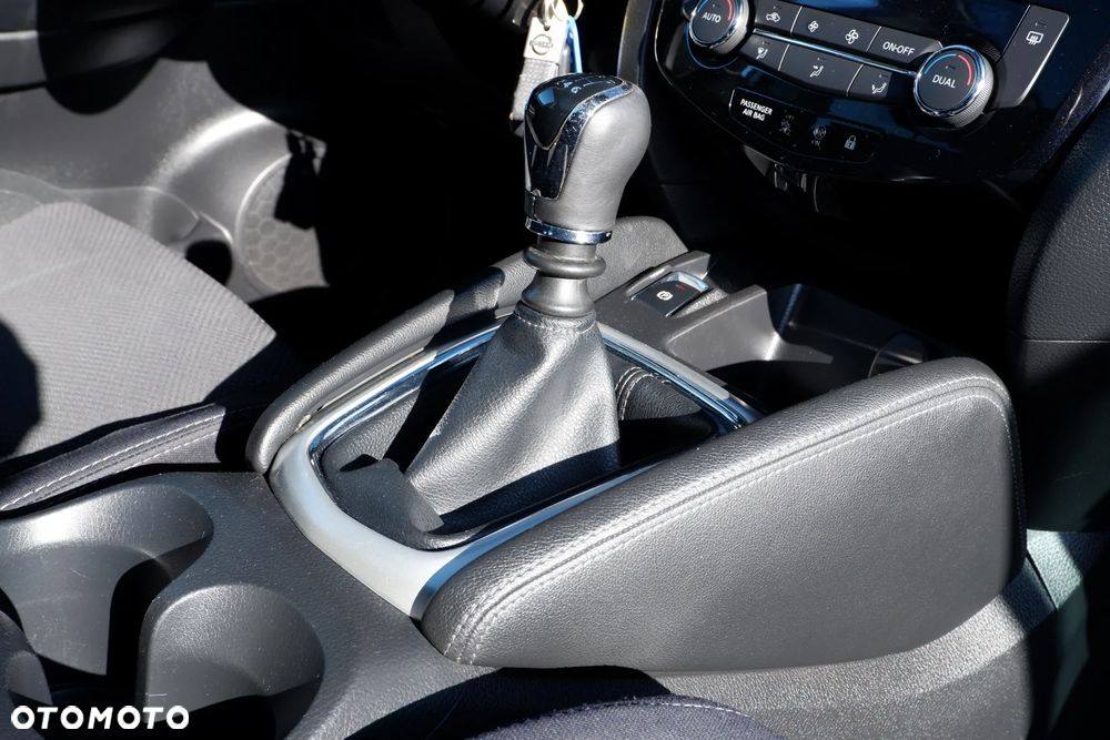 Nissan Qashqai 1.5 dCi N-Connecta - 5