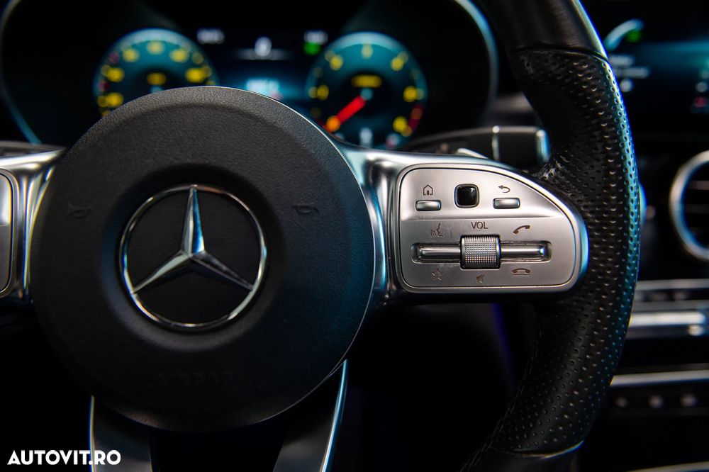 Mercedes-Benz GLC 300 d 4MATIC - 17