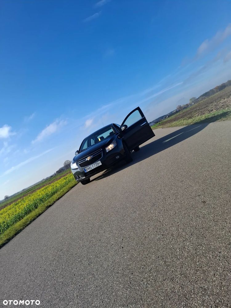 Chevrolet Cruze 2.0 LS - 9