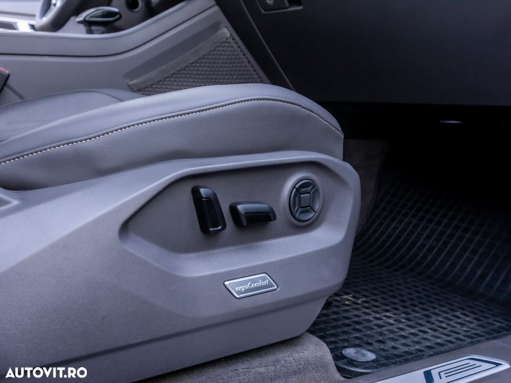 Volkswagen Touareg 3.0 V6 TDI 4Motion DPF Automatik Atmosphere - 33