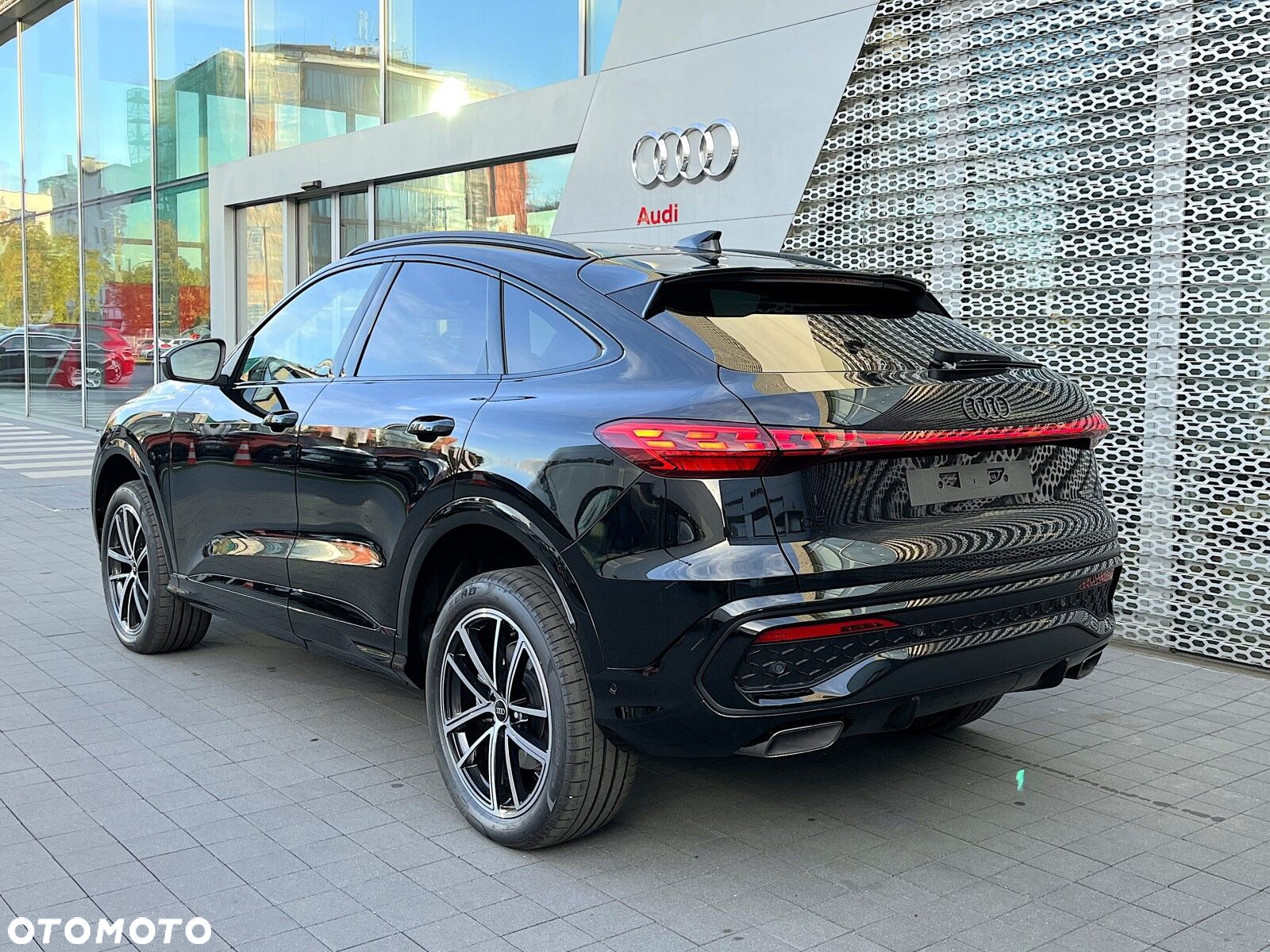 Audi Q5 Sportback - 3
