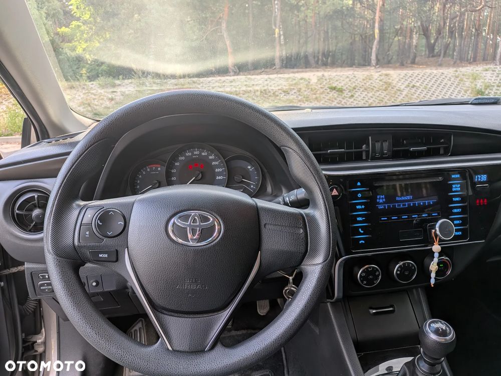 Toyota Corolla 1.33 Active EU6 - 5