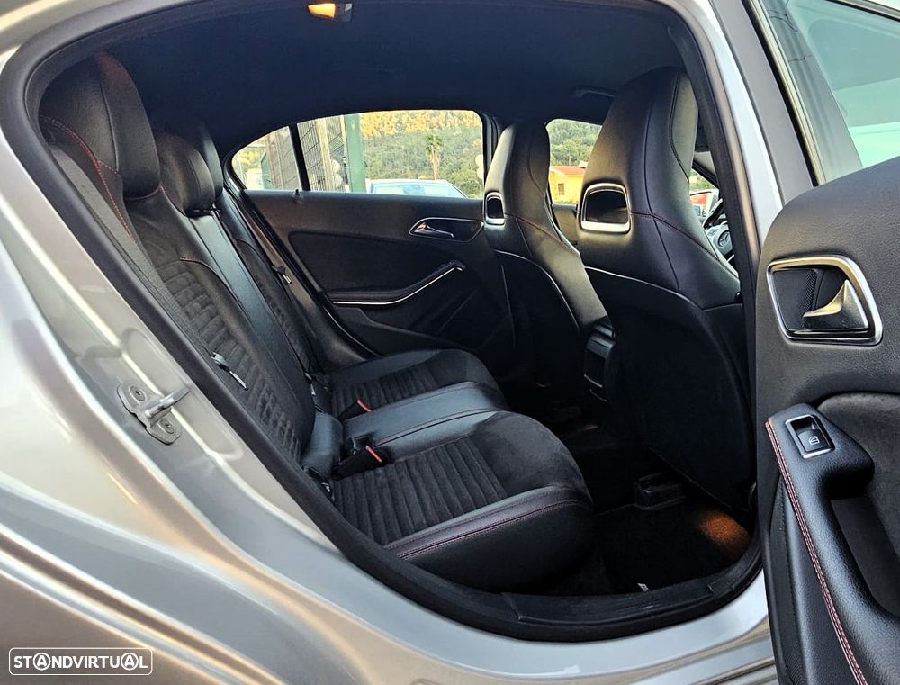 Mercedes-Benz A 180 CDI (BlueEFFICIENCY) AMG Sport - 8