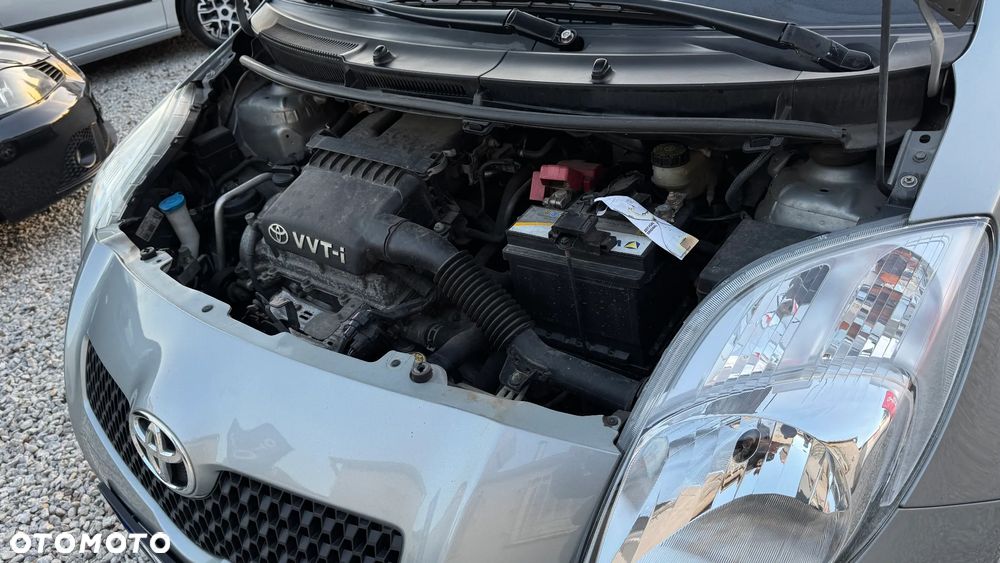 Toyota Yaris 1.3 Sol - 20