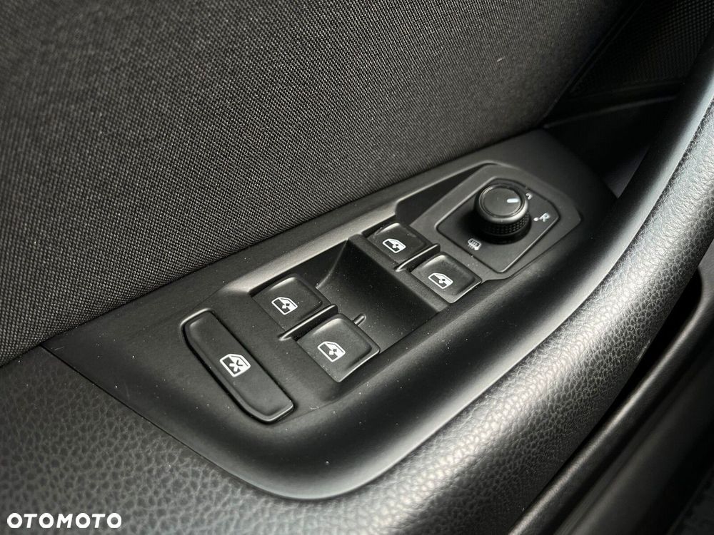 Volkswagen Passat 1.5 TSI EVO Business DSG - 18