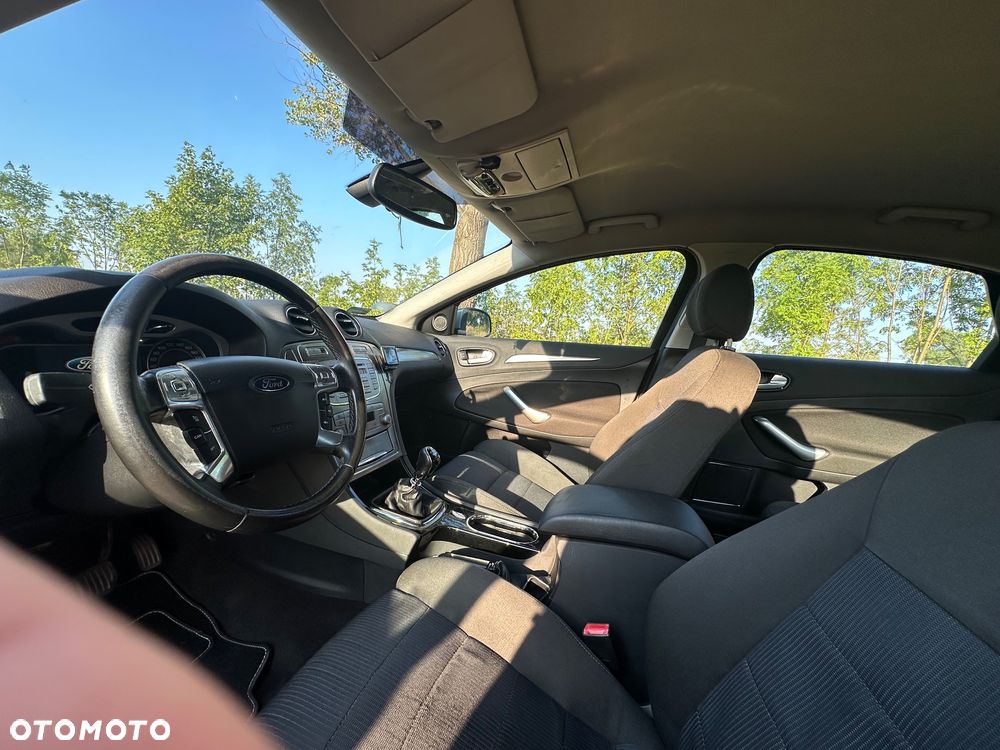 Ford Mondeo 2.0 TDCi Titanium X - 10