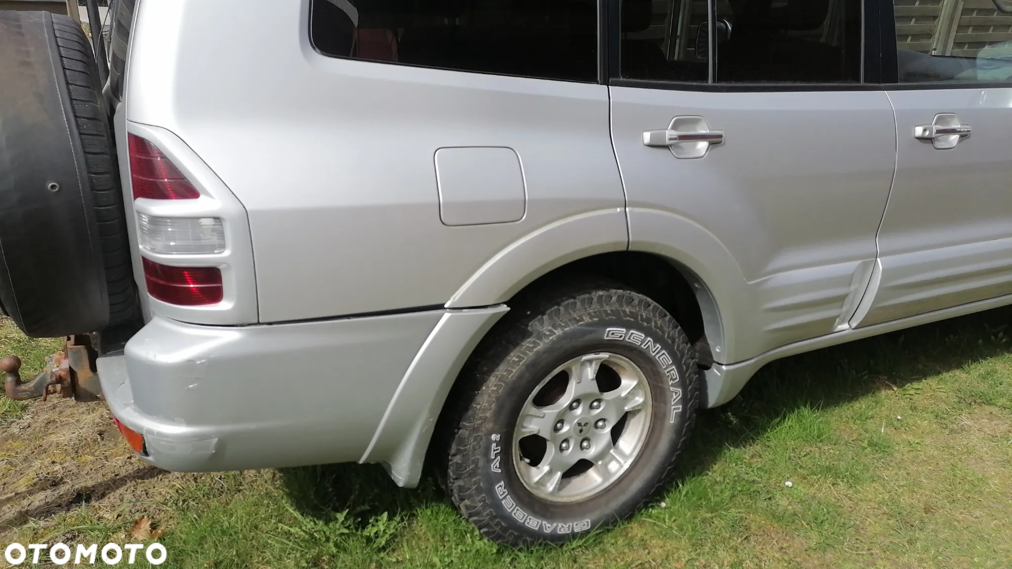 Mitsubishi Pajero 3.2 DID 7os - 11