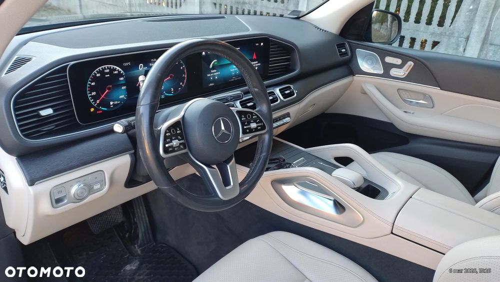 Mercedes-Benz GLE 400 4Matic 9G-TRONIC AMG Line - 9