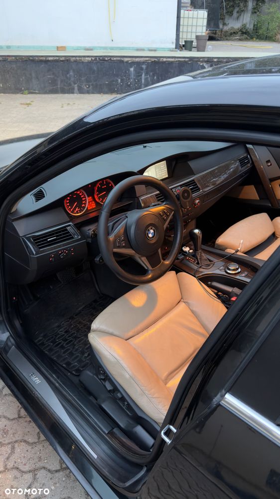BMW Seria 5 - 8