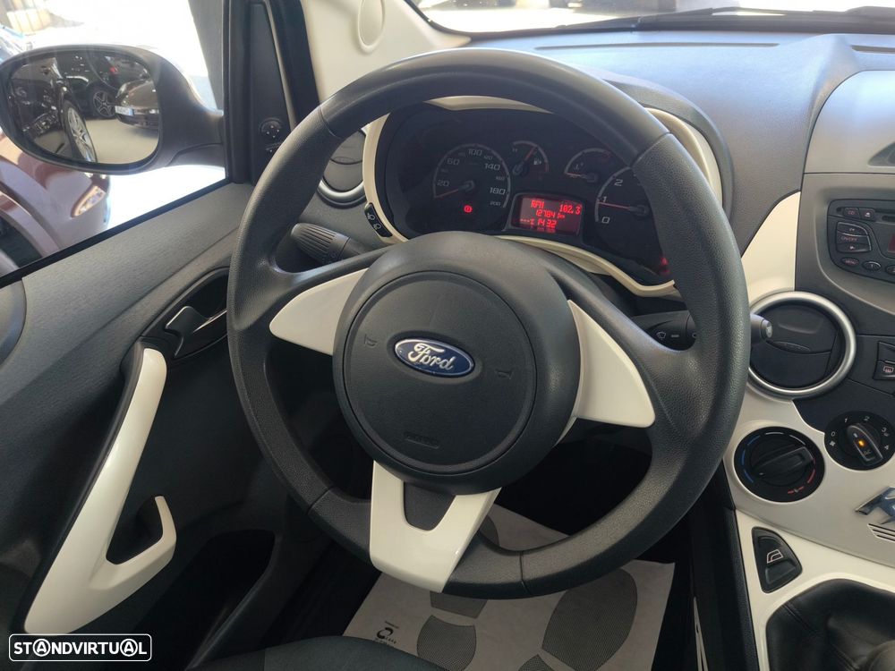 Ford KA 1.2 City - 14