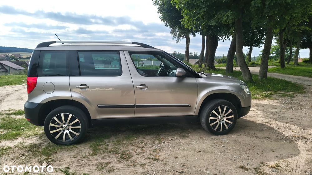 Skoda Yeti 2.0 TDI Ambition Green tec PLUS EDITION - 14