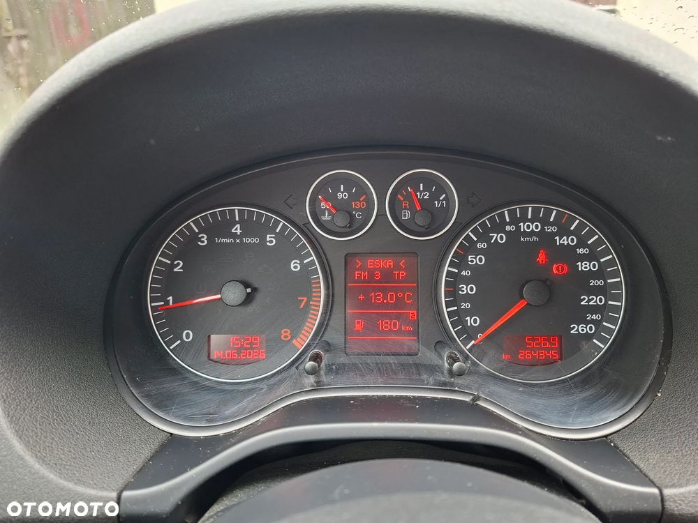 Audi A3 Sportback 1.6 Attraction - 3