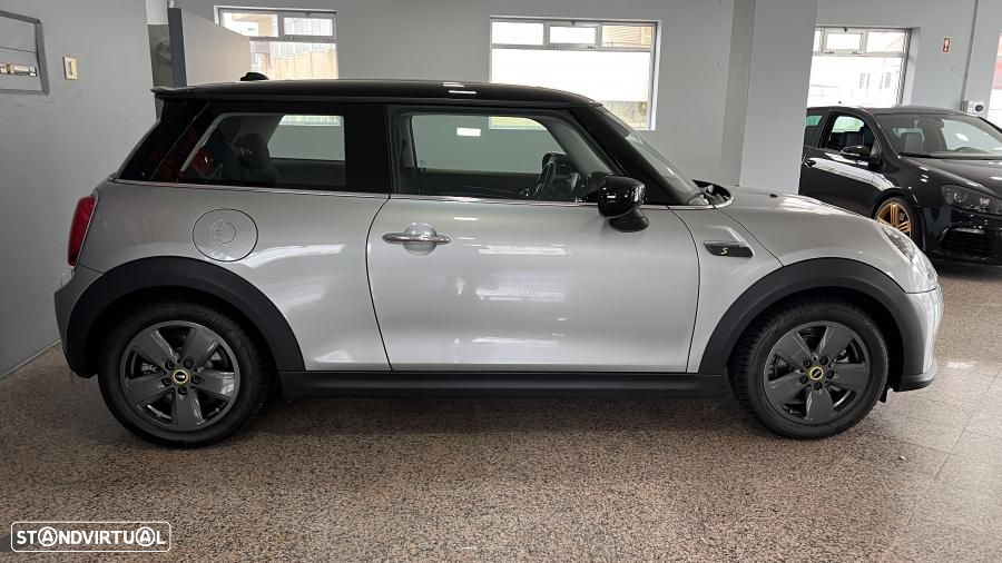 MINI 3 Portas Cooper E Classic S - 5