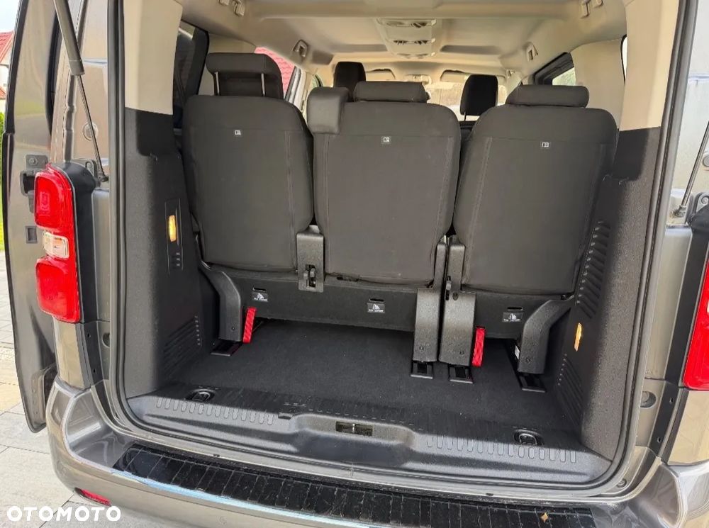 Toyota ProAce Kombi D-4D Medium 2,8t - 22
