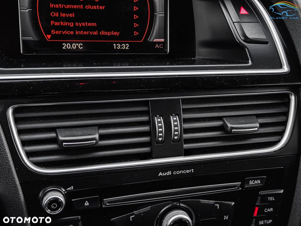 Audi A4 Avant 2.0 TDI DPF clean diesel quattro S line Sportpaket - 26