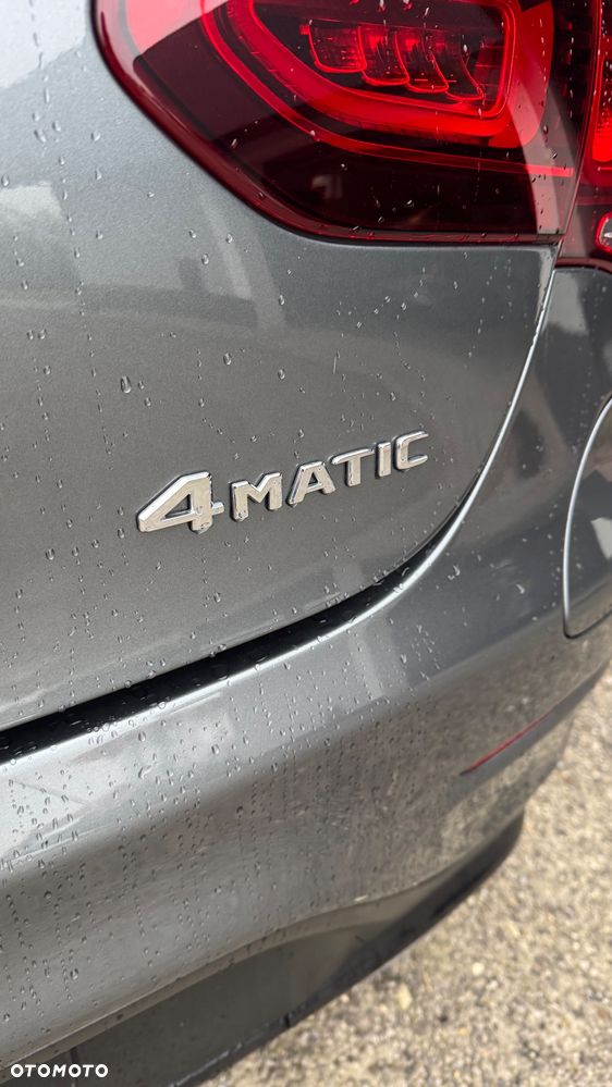 Mercedes-Benz GLC - 23