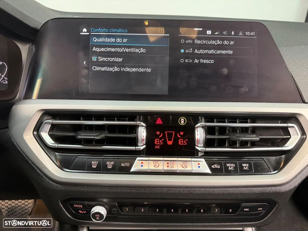 BMW 330 e iPerformance Advantage — fotografia 14