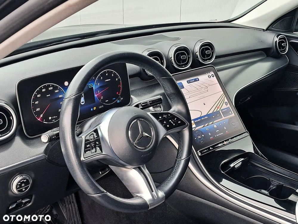 Mercedes-Benz Klasa C 180 mHEV Avantgarde - 9