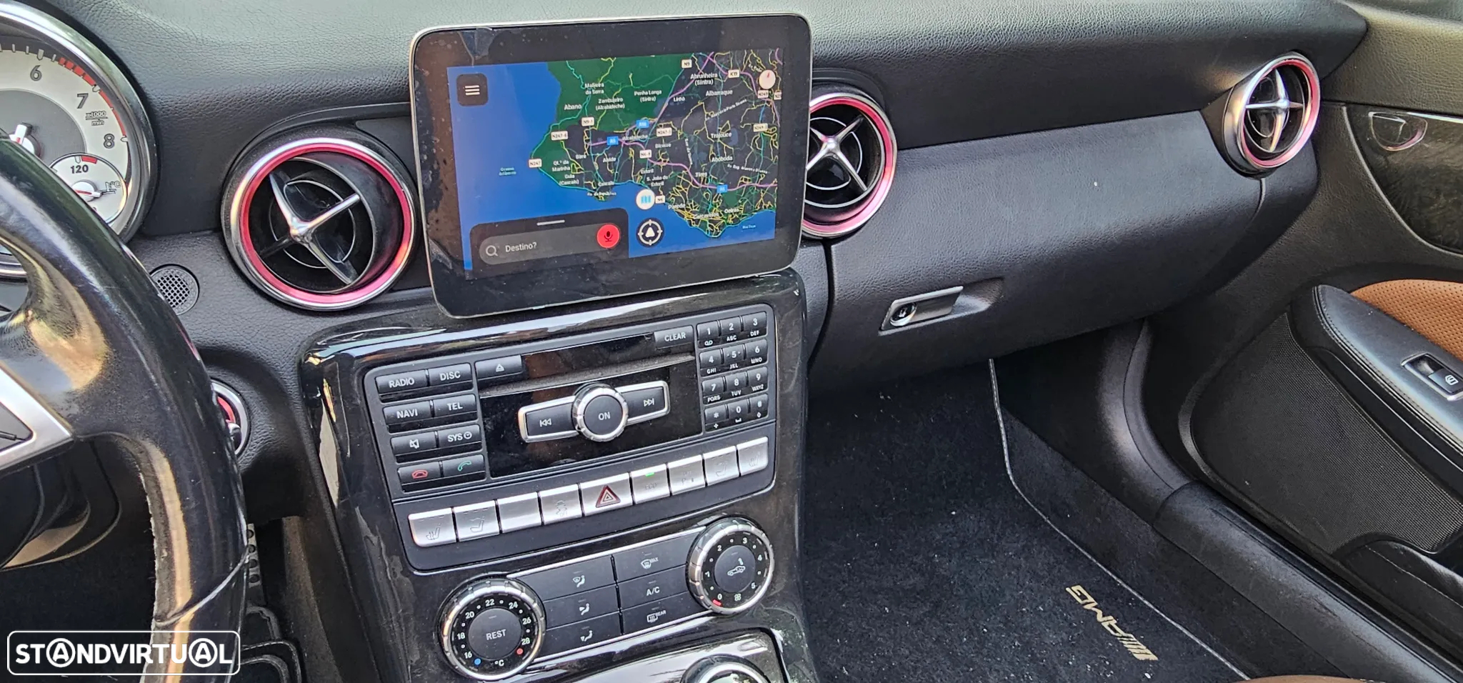 Mercedes-Benz SLK 200 (BlueEFFICIENCY) - 13
