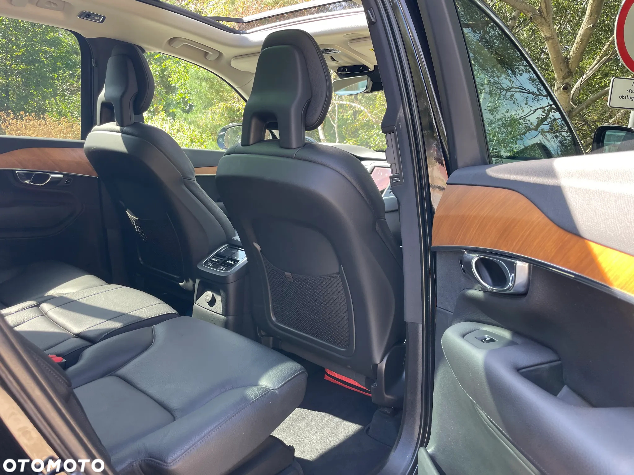 Volvo XC 90 T8 AWD Twin Engine Geartronic Momentum - 12