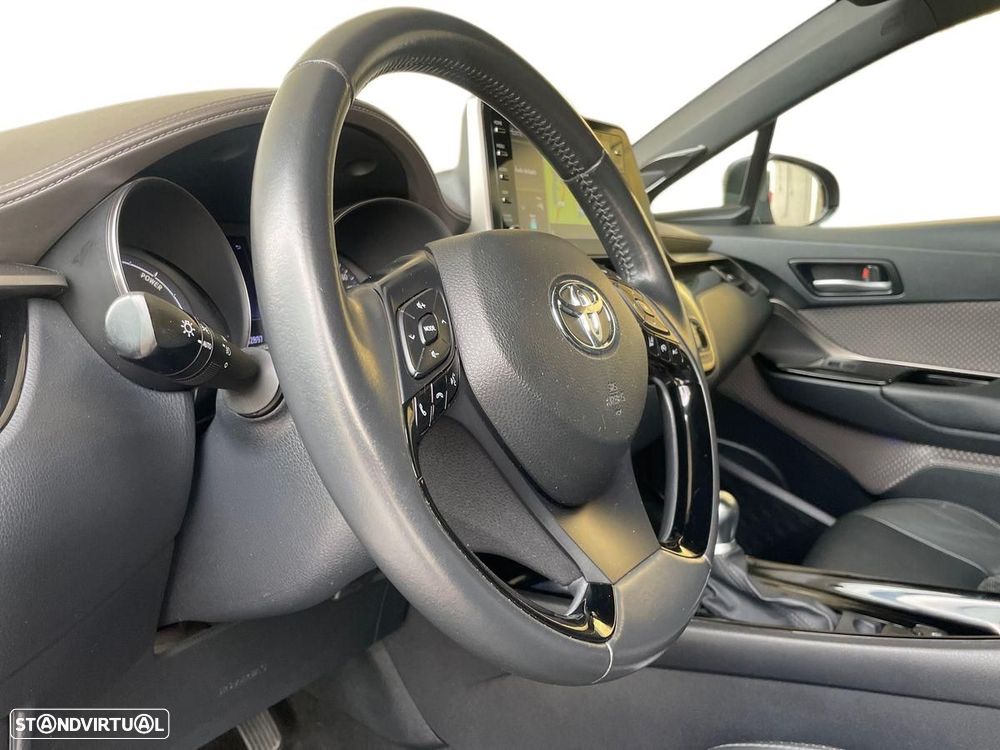 Toyota C-HR - 13