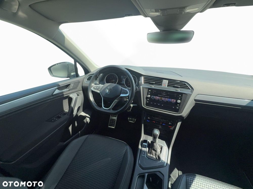 Volkswagen Tiguan - 17