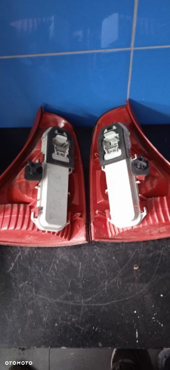Lampa tylna lewa prawa Renault Clio II Europa - 2