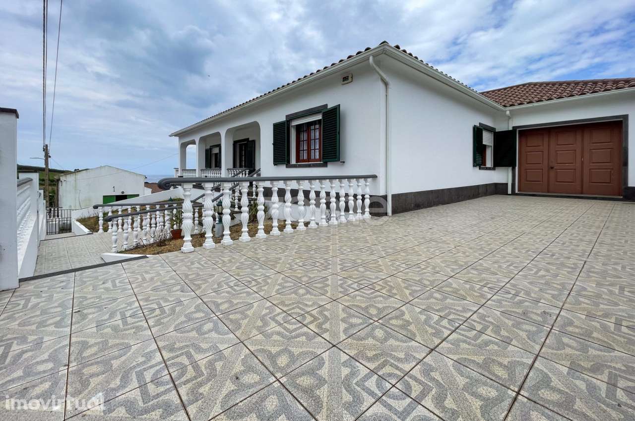 Moradia T3 - Santa Cruz - Lagoa - Grande imagem: 5/31