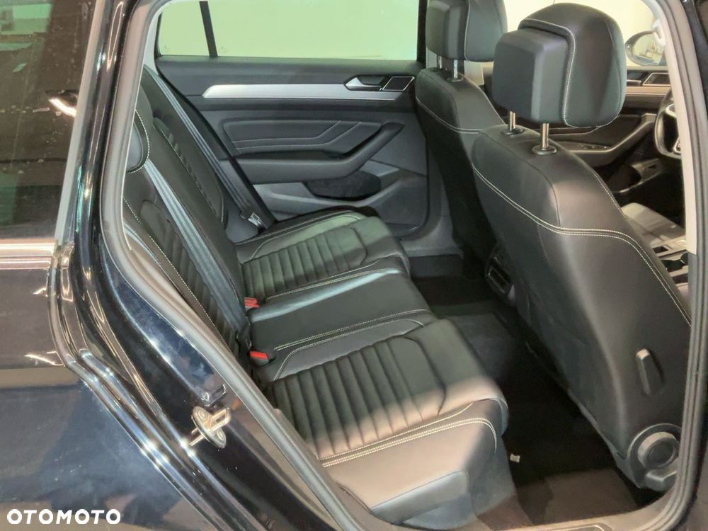 Volkswagen Passat 2.0 TSI 4Mot Elegance DSG - 7