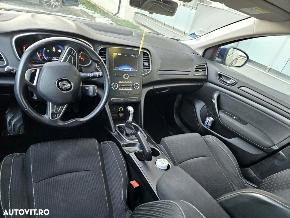 Renault Megane Blue dCi 116 EDC Intens - 11