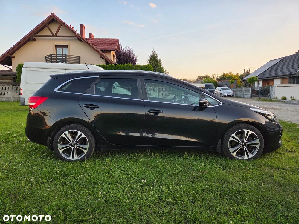Kia Ceed 1.6 CRDi DCT GT Line - 6