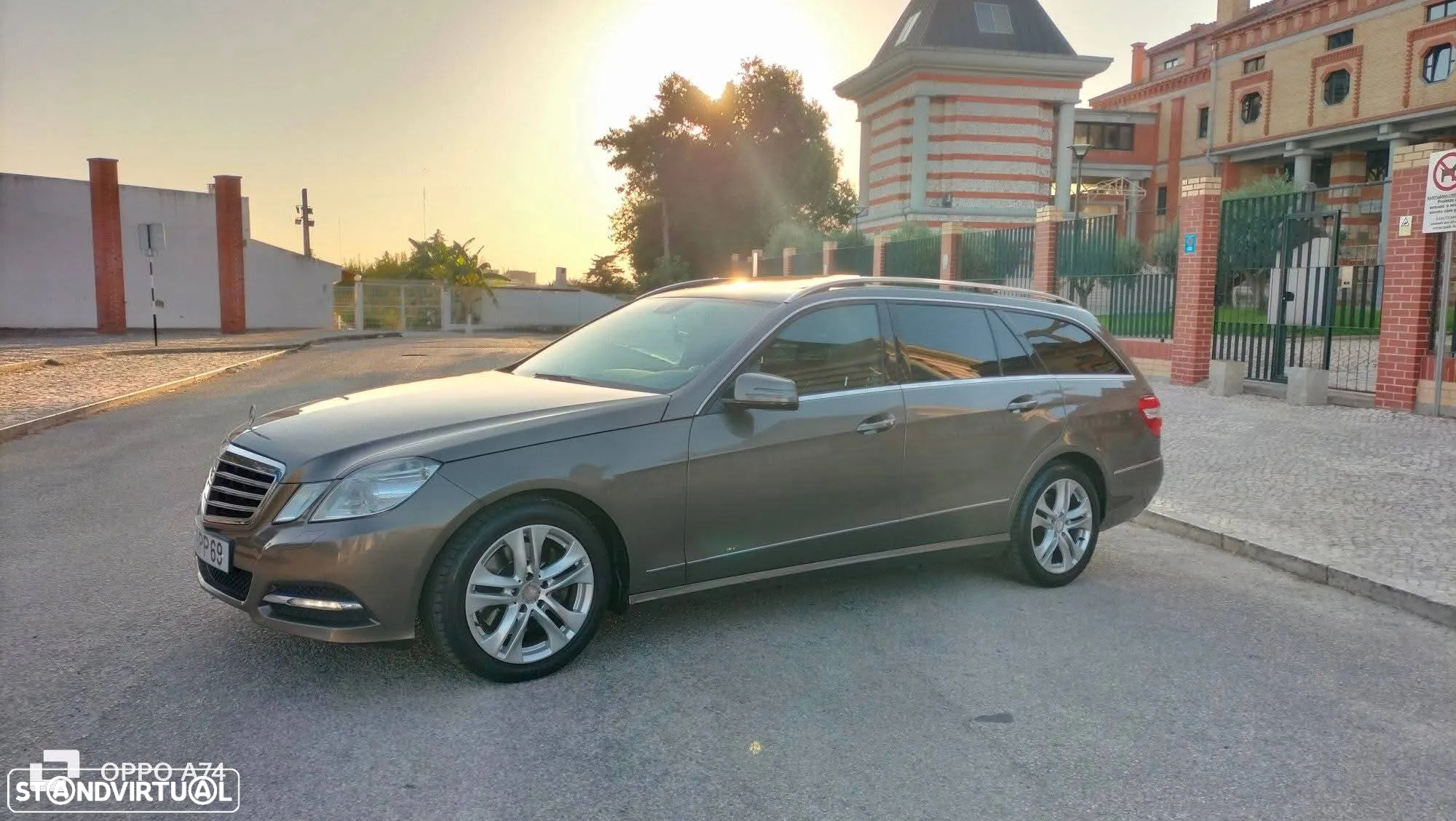 Mercedes-Benz E 250 CDi Avantgarde BlueEfficiency Auto. - 3