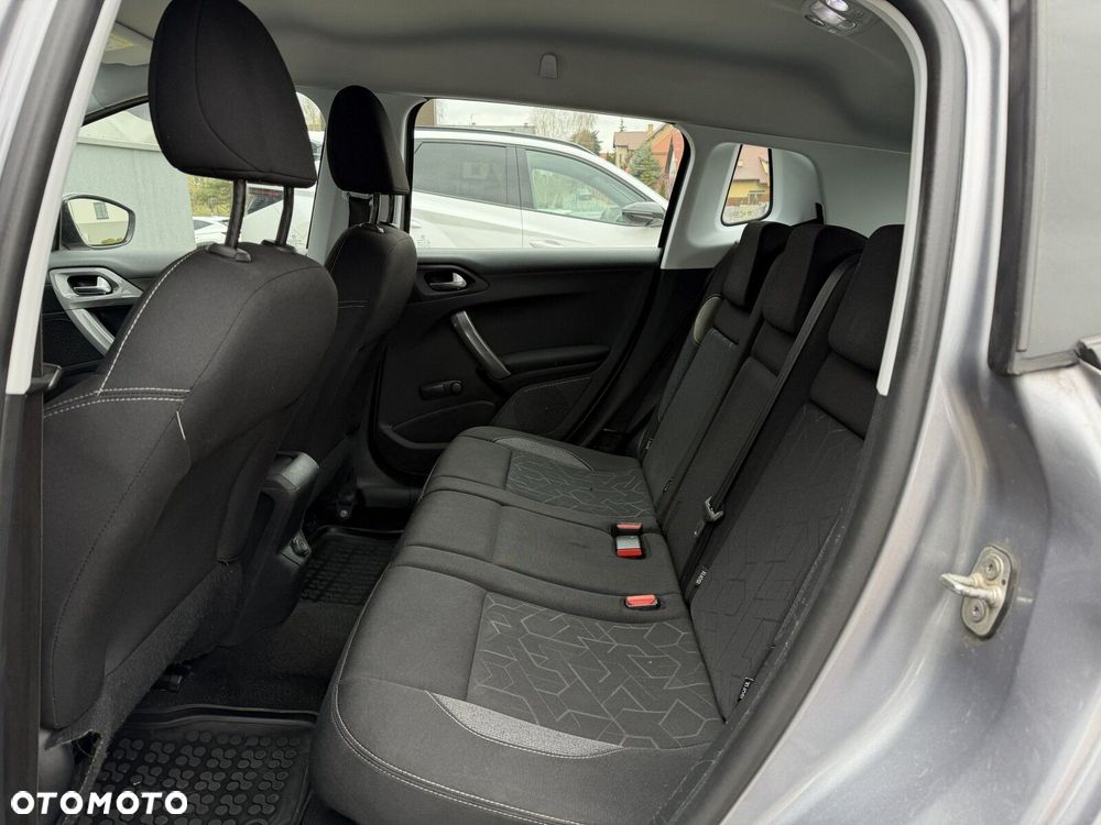 Peugeot 2008 1.2 PureTech Active S&S - 33