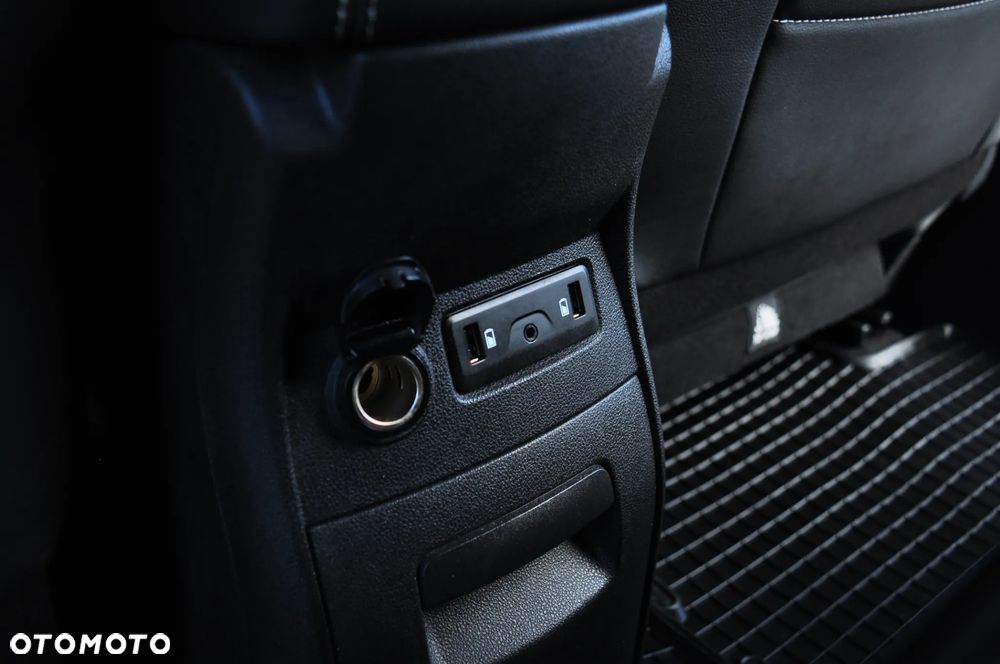 Renault Scenic ENERGY dCi 160 EDC BOSE EDITION - 21