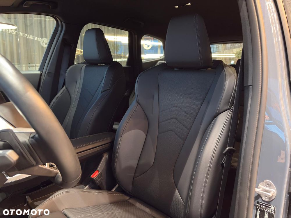 BMW X1 - 16