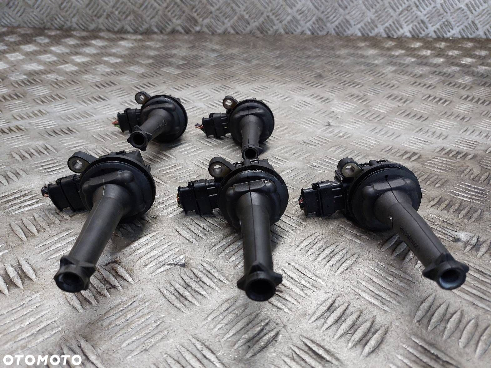 CEWKA ZAPŁONOWA KOMPLET VOLVO S60 I 2.4 20V 0221604001 9125601 - 2