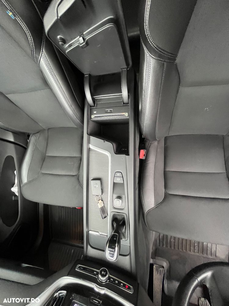 Volvo XC 60 - 20