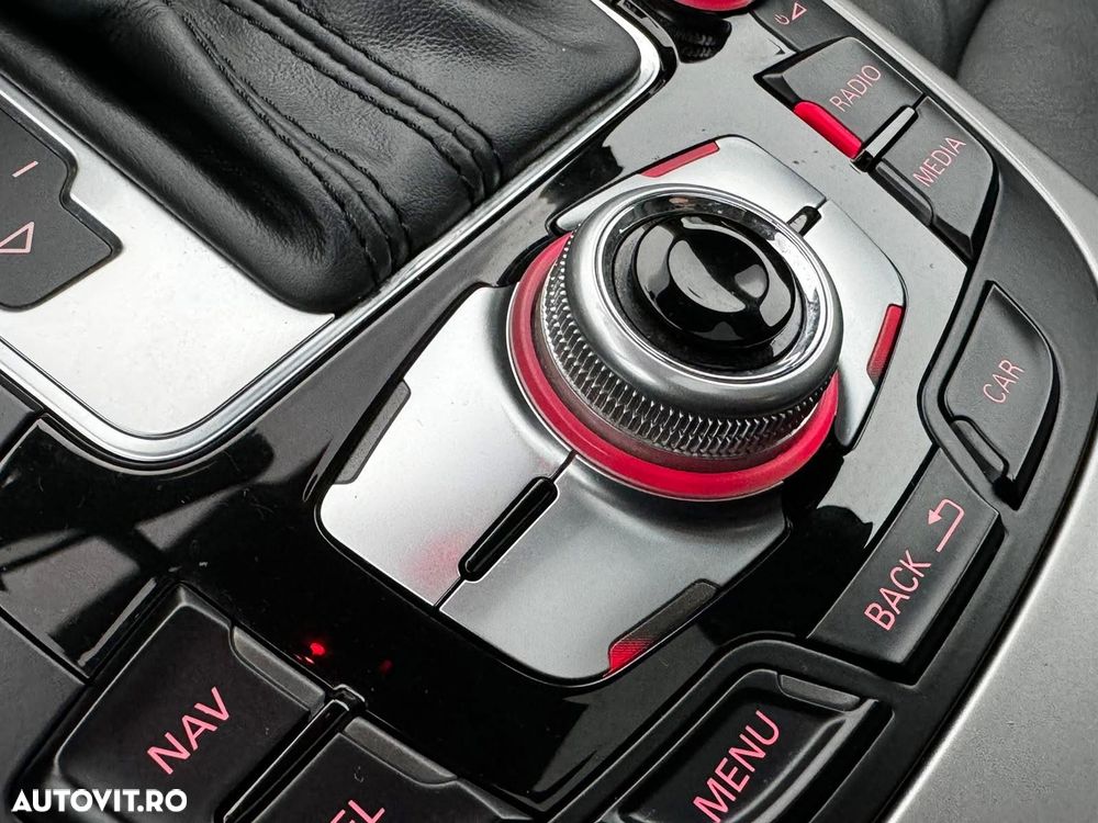 Audi A4 Avant 2.0 TDI DPF multitronic S line Sportpaket - 10