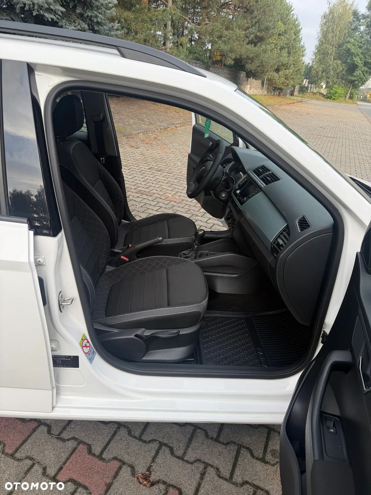Skoda Fabia 1.0 Ambition Plus - 6