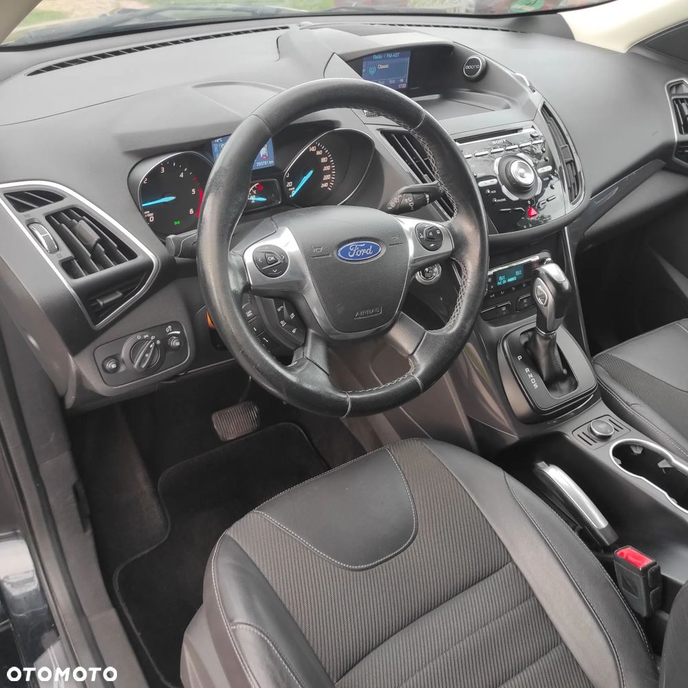 Ford Kuga 2.0 TDCi 4WD Titanium - 16