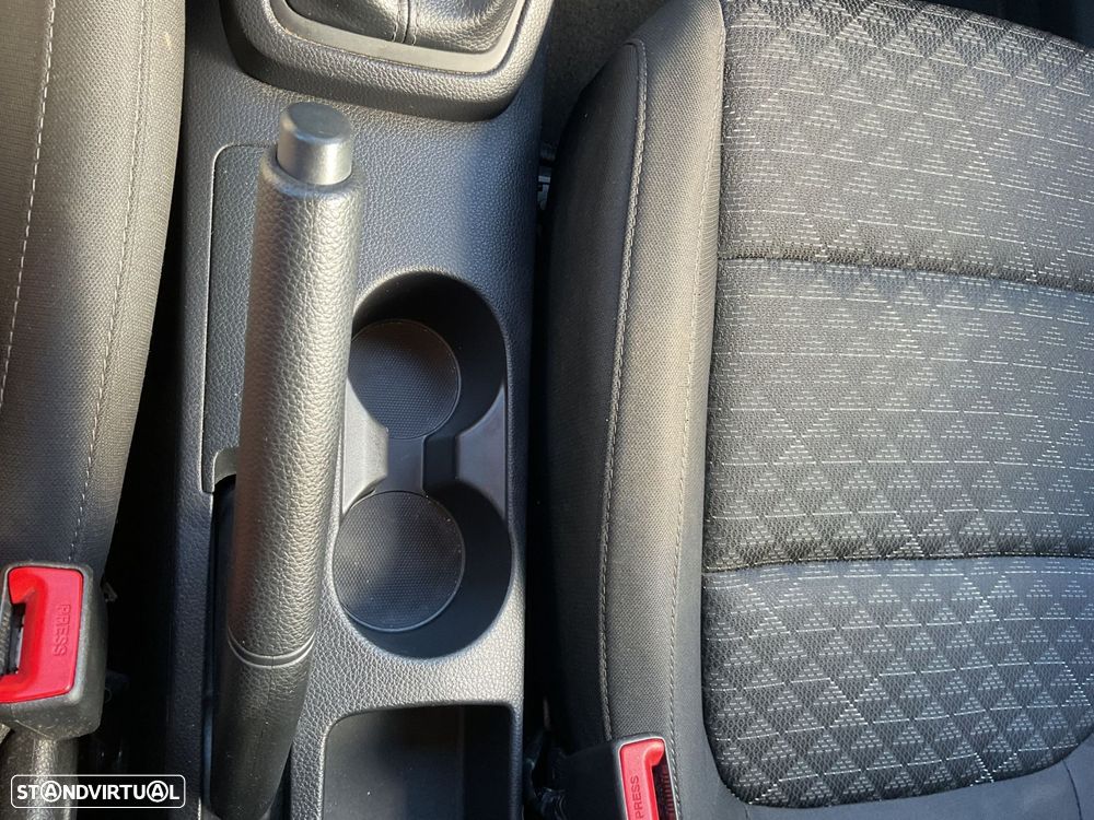 Kia Rio 1.2 CVVT Urban - 29