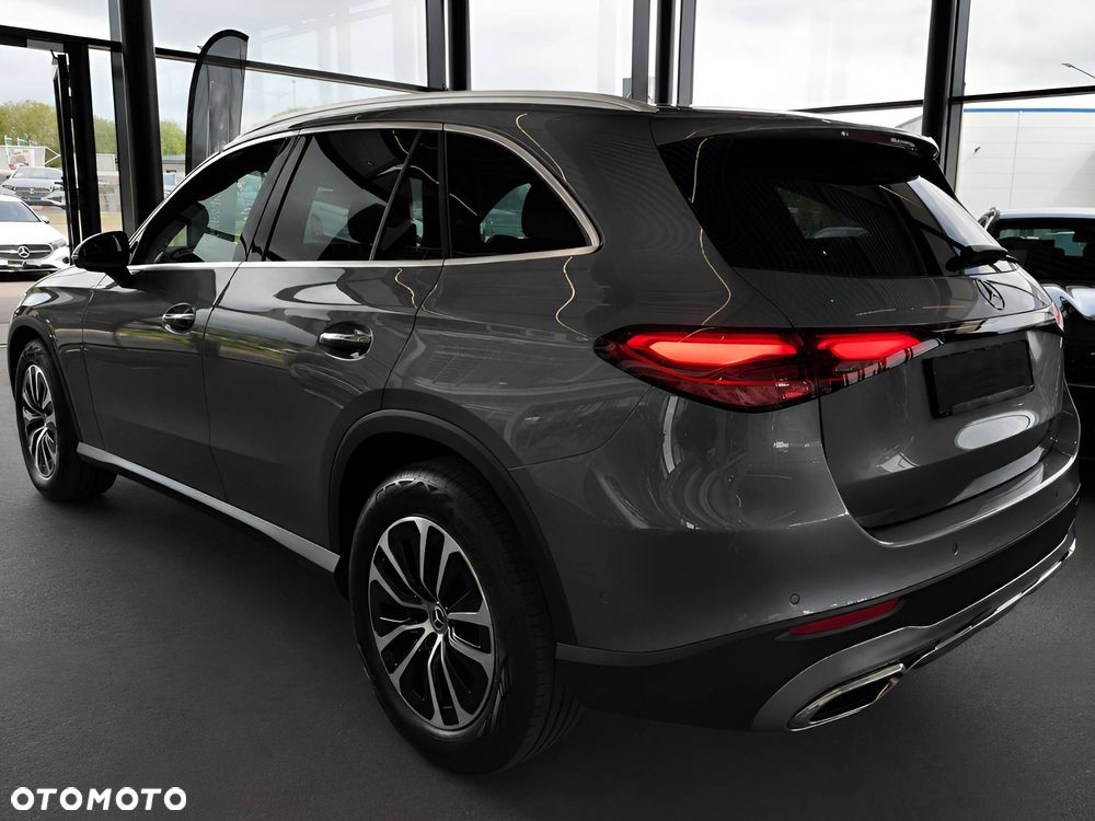 Mercedes-Benz GLC 220 d 4-Matic - 2