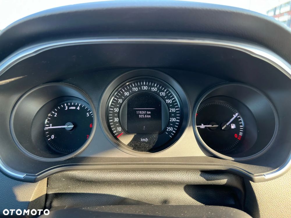 Renault Megane 1.6 SCe Life - 16