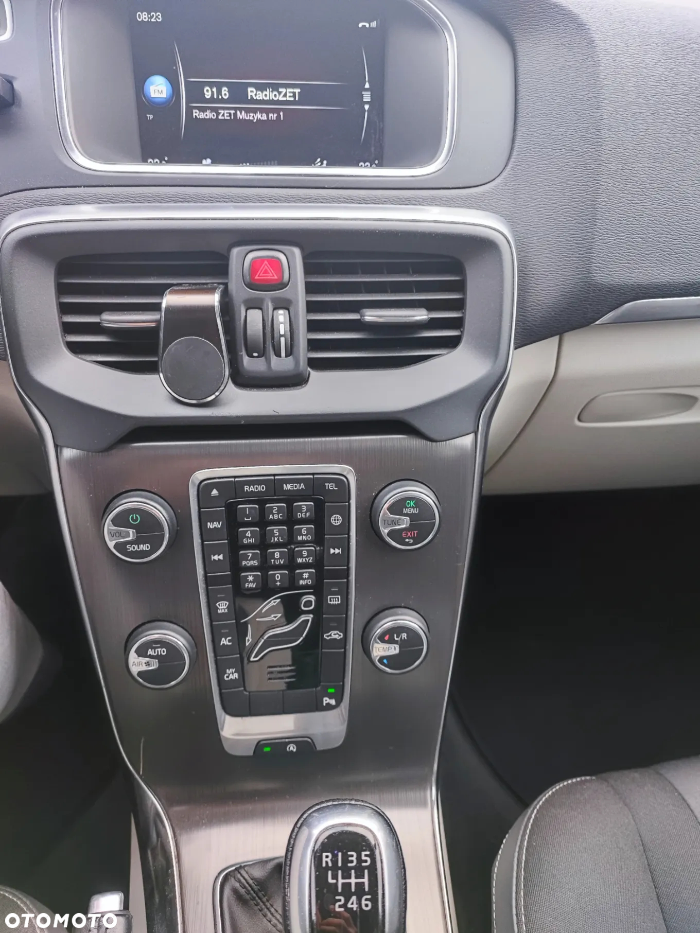 Volvo V40 - 15