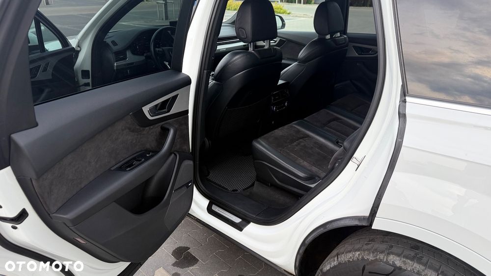 Audi Q7 3.0 TDI ultra Quattro Tiptronic - 13