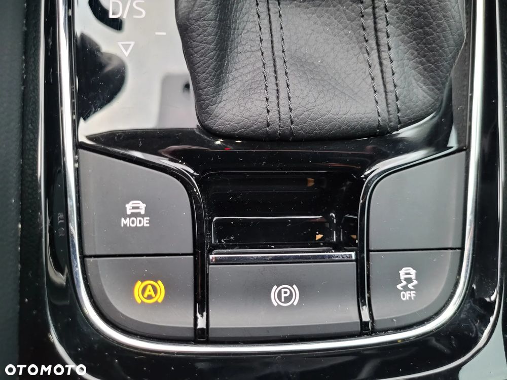 Skoda Karoq 2.0 TDI 4x4 DSG Selection - 20