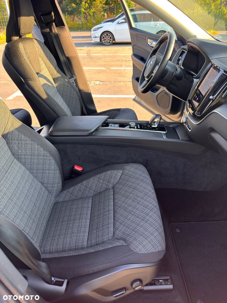 Volvo XC 60 B5 B AWD Core - 7