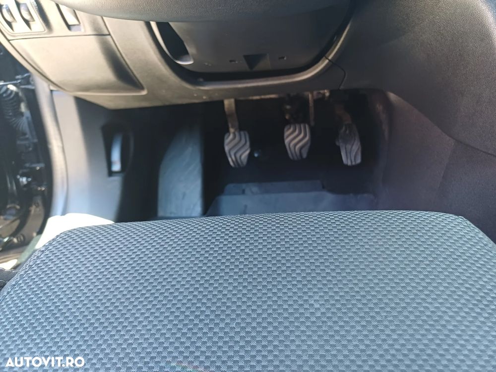 Renault Megane TCE 140 Equilibre - 25