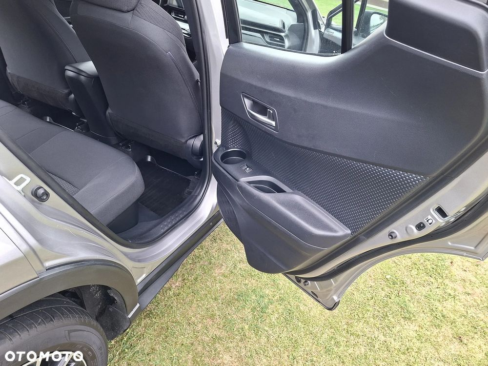 Toyota C-HR - 22